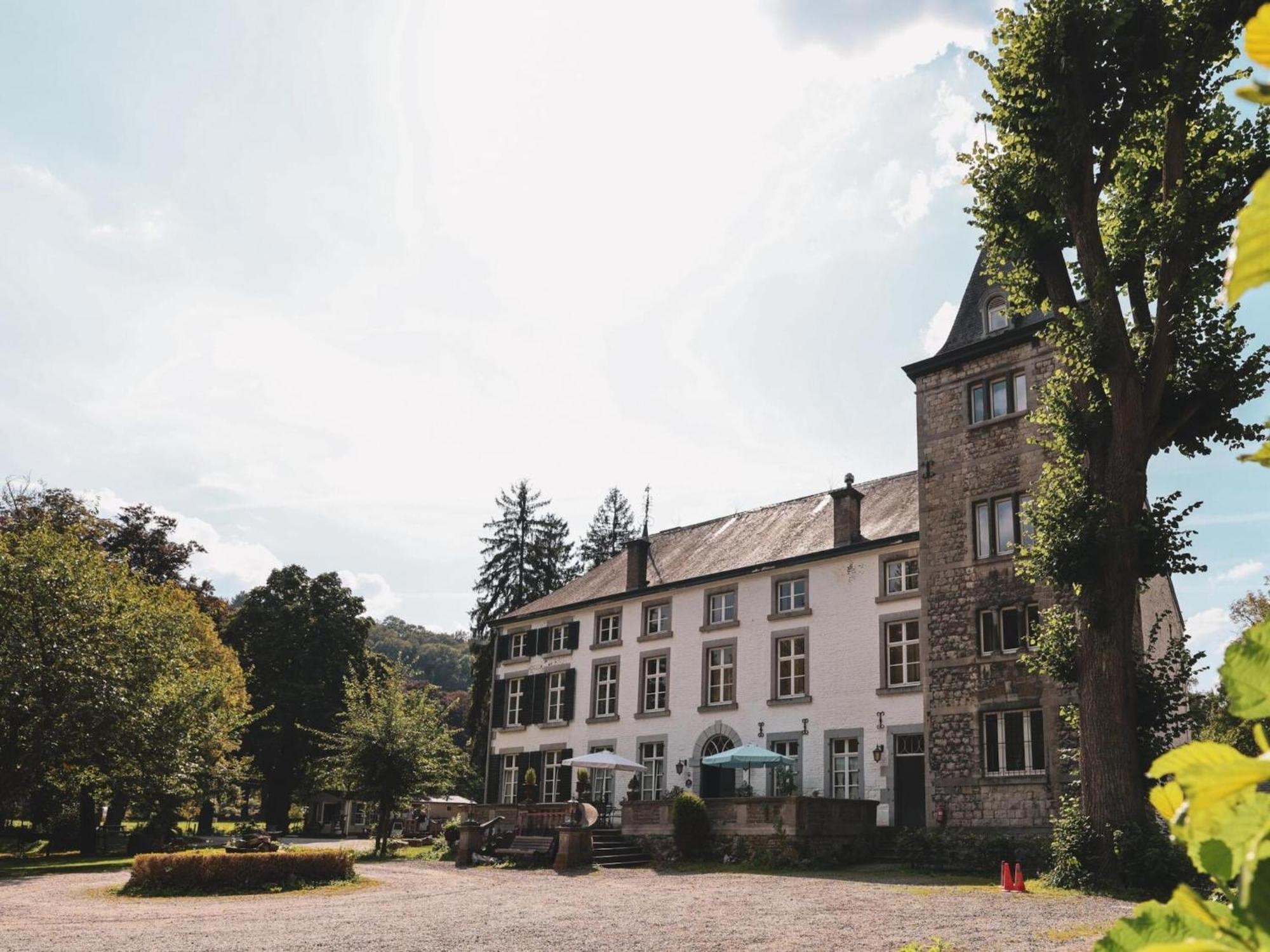 Stationed Between Spa And Liege Apartment In Aywaille Bagian luar foto